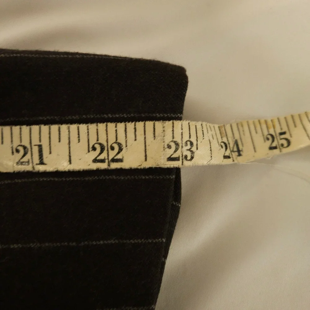 Brooks Brothers Gray Pinstripe Wool Sport Coat Men's Approx 46R‎